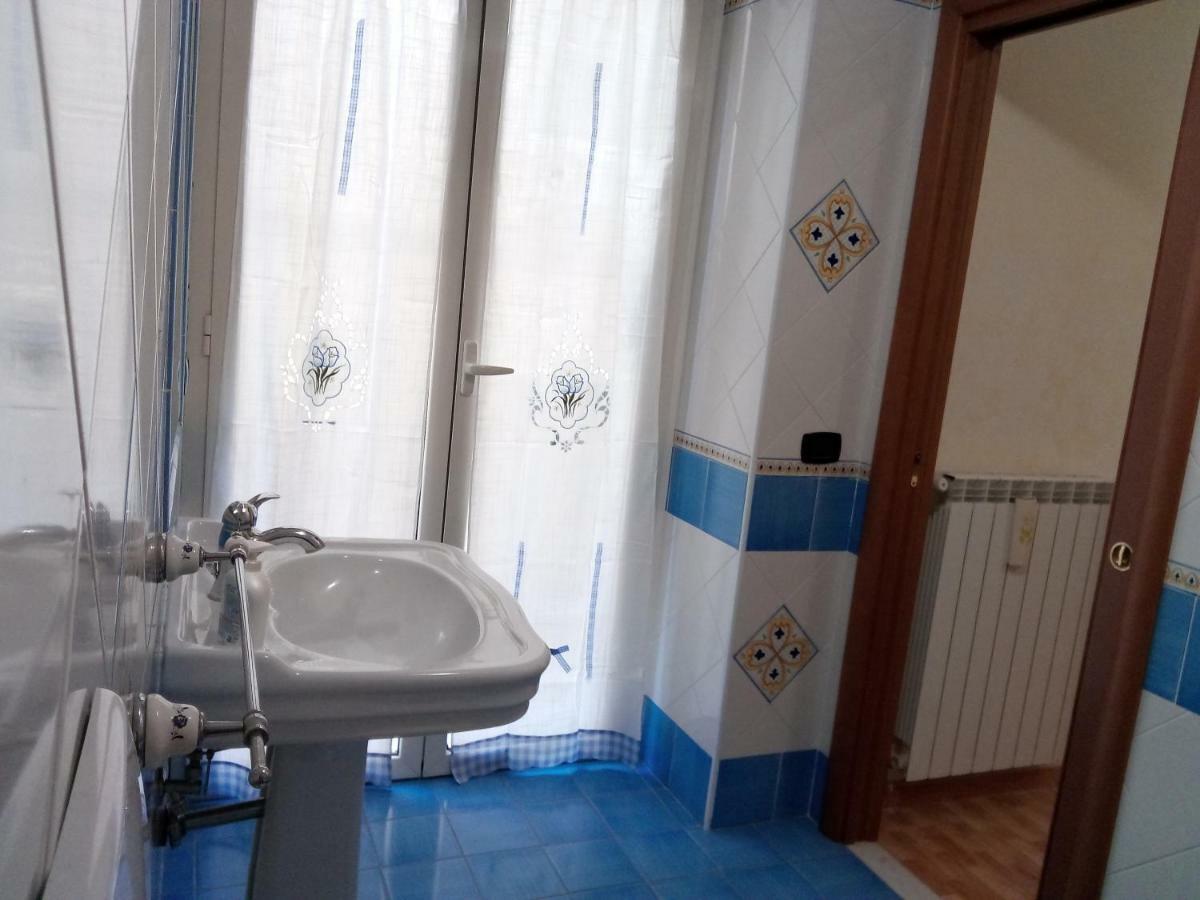 نابولي B&B Teresella المظهر الخارجي الصورة